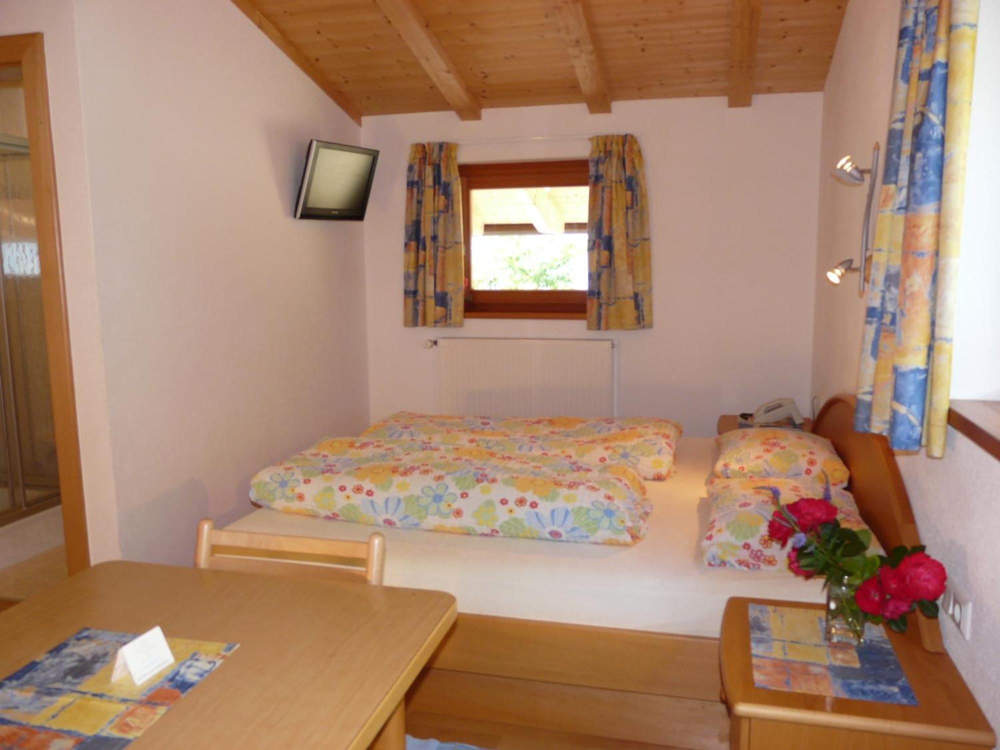 B & B Apartments Ortlerblick Sluderno Room photo